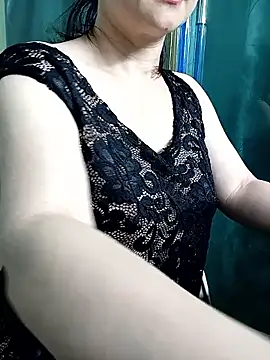 Snapshot of Spa-LinhLinh chatting on September 15, 2025, 7:36 pm Spa-LinhLinh online show from September 15, 2025, 7:36 pm