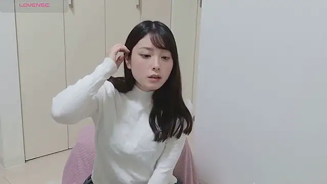 Snapshot of coharu_01 chatting on November 22, 2025, 12:26 pm coharu 01 online show from November 22, 2025, 12:26 pm