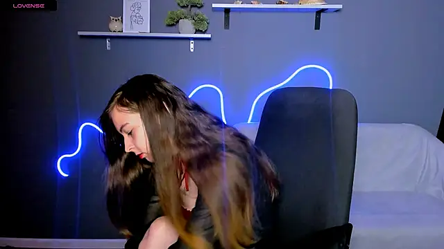 lilith diva online show from September 13, 2025, 6:51 pm