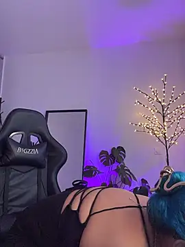 Snapshot of HATSUNE__ chatting on December 4, 2025, 9:51 am HATSUNE online show from December 4, 2025, 9:51 am