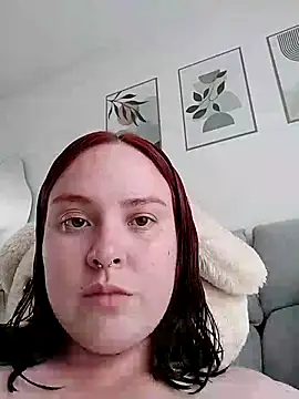 Snapshot of Kendra_Mystika chatting on November 8, 2025, 6:29 pm Kendra Mystika online show from November 8, 2025, 6:29 pm