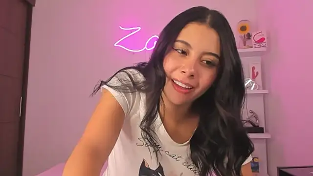 Snapshot of zoecams1 chatting on July 2, 2026, 3:23 am zoecams1 online show from July 2, 2026, 3:23 am