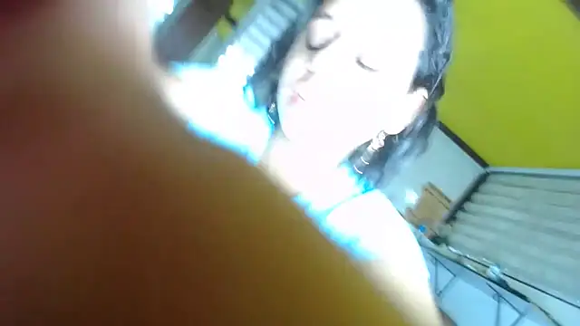 Snapshot of habdiela chatting on December 3, 2025, 9:13 pm habdiela online show from December 3, 2025, 9:13 pm