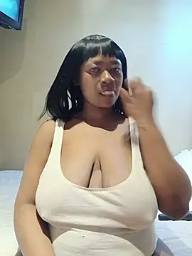 Snapshot of missboobiesSA chatting on July 14, 2026, 11:10 pm missboobiesSA online show from July 14, 2026, 11:10 pm