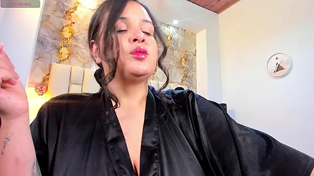 cloe galee online show from February 6, 2026, 5:12 am