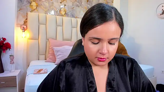 cloe galee online show from February 9, 2026, 4:38 am