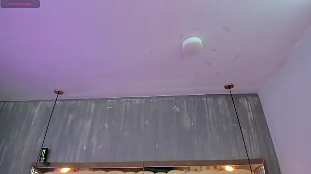 Foxxy Doll online show from April 15, 2026, 2:46 pm