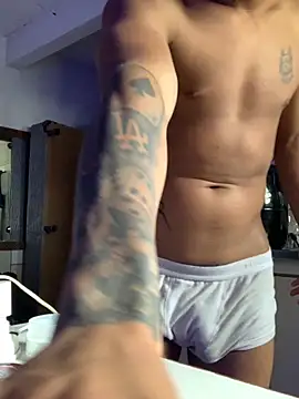 Novindot23cm online show from November 28, 2025, 3:47 pm