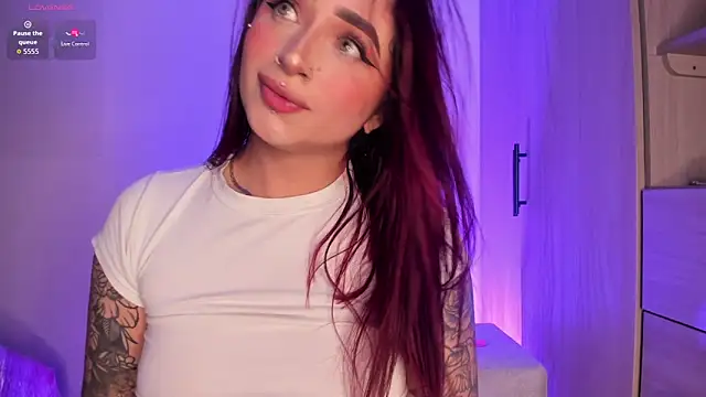 Snapshot of scarlett_Collinss chatting on February 6, 2026, 5:12 am scarlett Collinss online show from February 6, 2026, 5:12 am