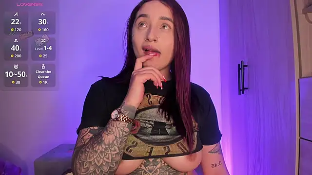 Snapshot of scarlett_Collinss chatting on February 14, 2026, 5:48 am scarlett Collinss online show from February 14, 2026, 5:48 am