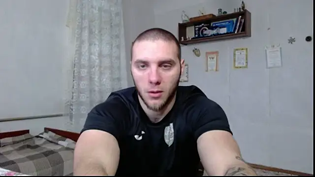 Jordan1Dior online show from April 8, 2026, 8:36 am