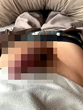 tom19899q online show from November 27, 2025, 5:53 am