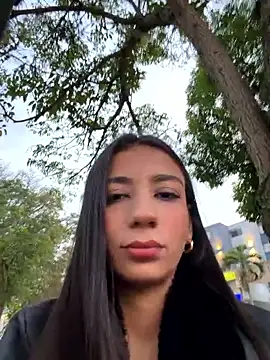 -juicy  online show from March 11, 2026, 11:00 pm