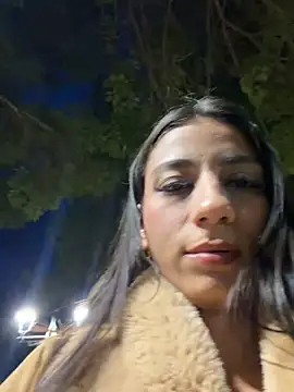 -juicy  online show from March 18, 2026, 11:30 pm