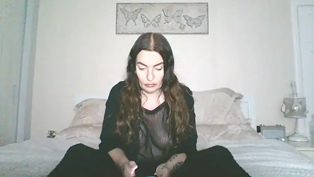 Snapshot of EllaKent chatting on January 7, 2026, 3:36 pm EllaKent online show from January 7, 2026, 3:36 pm