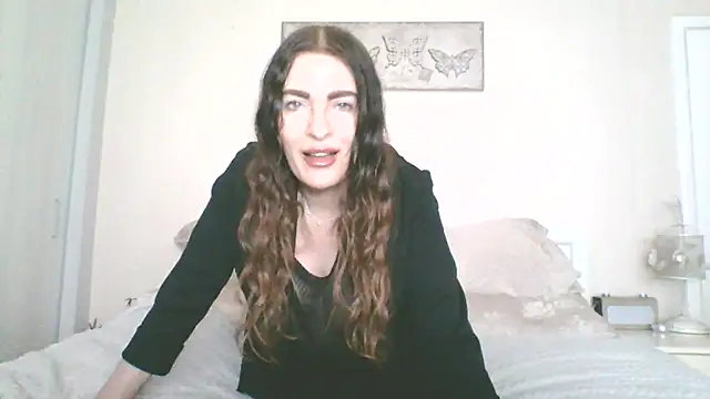 Snapshot of EllaKent chatting on March 3, 2026, 3:40 pm EllaKent online show from March 3, 2026, 3:40 pm
