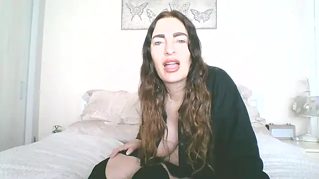 Snapshot of EllaKent chatting on April 13, 2026, 9:15 am EllaKent online show from April 13, 2026, 9:15 am