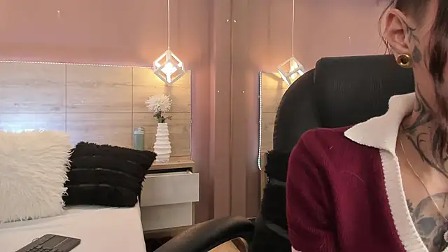 Snapshot of aa_lunit chatting on January 7, 2026, 3:25 pm aa lunit online show from January 7, 2026, 3:25 pm