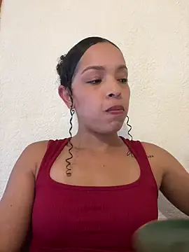 Yasmin777  online show from March 6, 2026, 10:28 pm