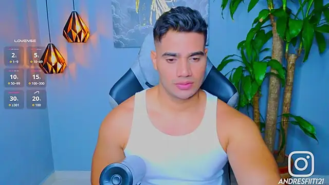 Snapshot of AndresR3 chatting on September 19, 2025, 1:51 am AndresR3 online show from September 19, 2025, 1:51 am