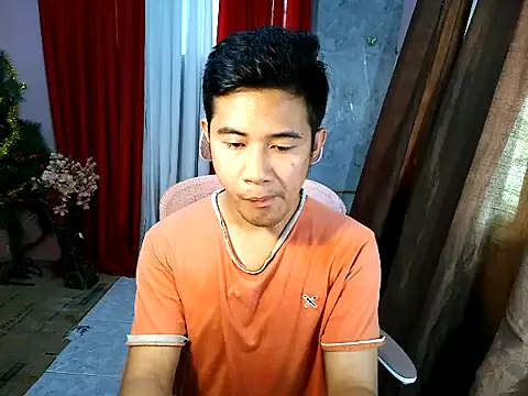 Snapshot of urboy_cass chatting on September 29, 2025, 5:56 am urboy cass online show from September 29, 2025, 5:56 am