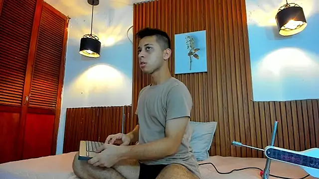 David niet online show from November 8, 2025, 6:07 pm