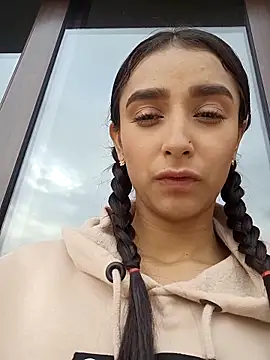 CandyFoxter  online show from October 29, 2025, 9:00 am