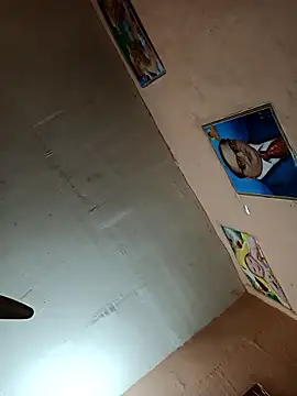 USER-MAYA online show from December 21, 2025, 11:50 am