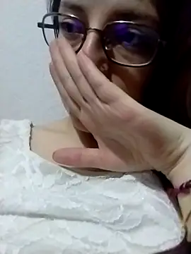  Alaskamisa online show from September 9, 2025, 3:06 am