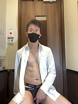 kirishiman1104 online show from March 24, 2026, 3:11 am