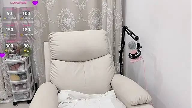 tuantuanle online show from April 11, 2026, 4:22 pm