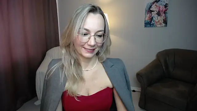 Ava Elior online show from October 4, 2025, 9:51 am