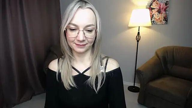 Ava Elior online show from January 15, 2026, 12:10 pm