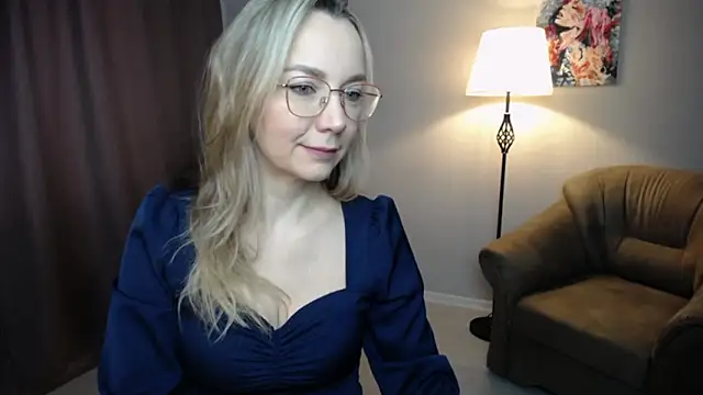 Ava Elior online show from March 4, 2026, 9:37 am