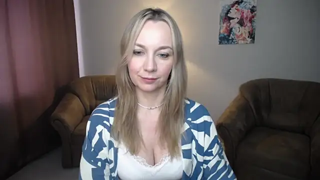Snapshot of Ava_Elior chatting on June 24, 2026, 10:36 am Ava Elior online show from June 24, 2026, 10:36 am