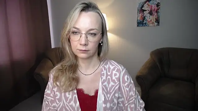 Snapshot of Ava_Elior chatting on July 9, 2026, 11:58 am Ava Elior online show from July 9, 2026, 11:58 am