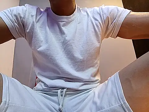 jhonny thes28 online show from October 22, 2025, 6:07 pm