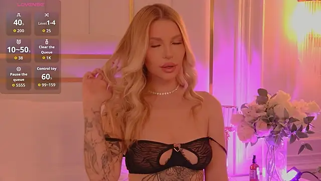 AriellaMelo online show from October 14, 2025, 6:03 am