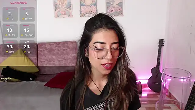 Snapshot of Susanahendrix chatting on January 12, 2026, 6:46 pm Susanahendrix online show from January 12, 2026, 6:46 pm