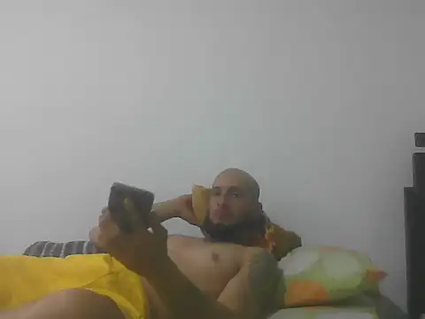 Jorme23 online show from May 12, 2026, 9:34 pm