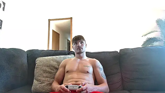 Snapshot of derekmontana2 chatting on June 17, 2026, 10:54 pm derekmontana2 online show from June 17, 2026, 10:54 pm