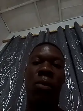 Snapshot of Baggio56 chatting on March 16, 2026, 7:23 am Baggio56 online show from March 16, 2026, 7:23 am