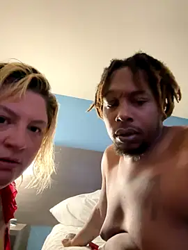 Snapshot of BigMfLuther chatting on November 30, 2025, 3:21 am BigMfLuther online show from November 30, 2025, 3:21 am