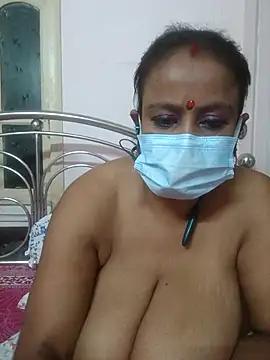 Snapshot of Barna_Love chatting on December 5, 2025, 5:42 pm Barna Love online show from December 5, 2025, 5:42 pm