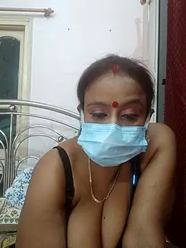 Snapshot of Barna_Love chatting on May 2, 2026, 6:46 pm Barna Love online show from May 2, 2026, 6:46 pm