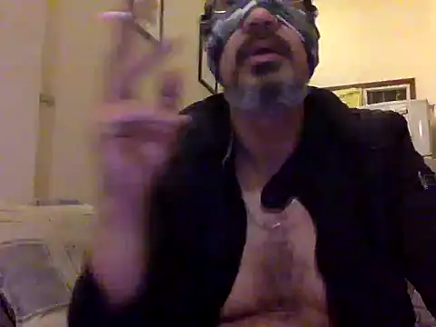 CaiBull online show from March 9, 2026, 8:35 pm