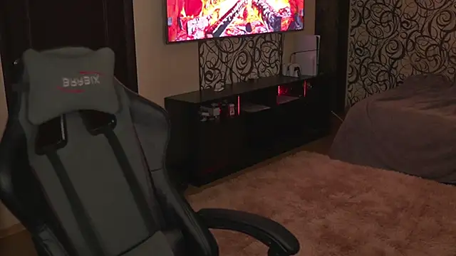 lis silver online show from November 30, 2025, 6:12 pm