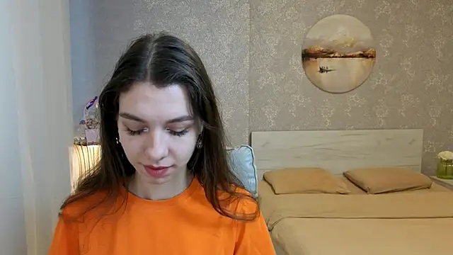 Snapshot of KellyShines chatting on May 4, 2026, 1:29 pm KellyShines online show from May 4, 2026, 1:29 pm