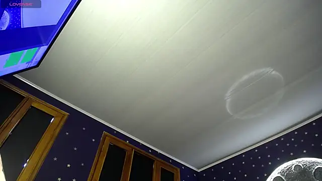 Megara 25 online show from April 13, 2026, 3:06 pm