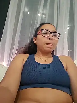 kityhello online show from March 24, 2026, 3:50 pm